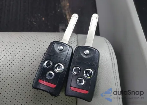 2011 Acura Tsx 2.4 from USA, damaged, VIN JH4CU2F65BC013075